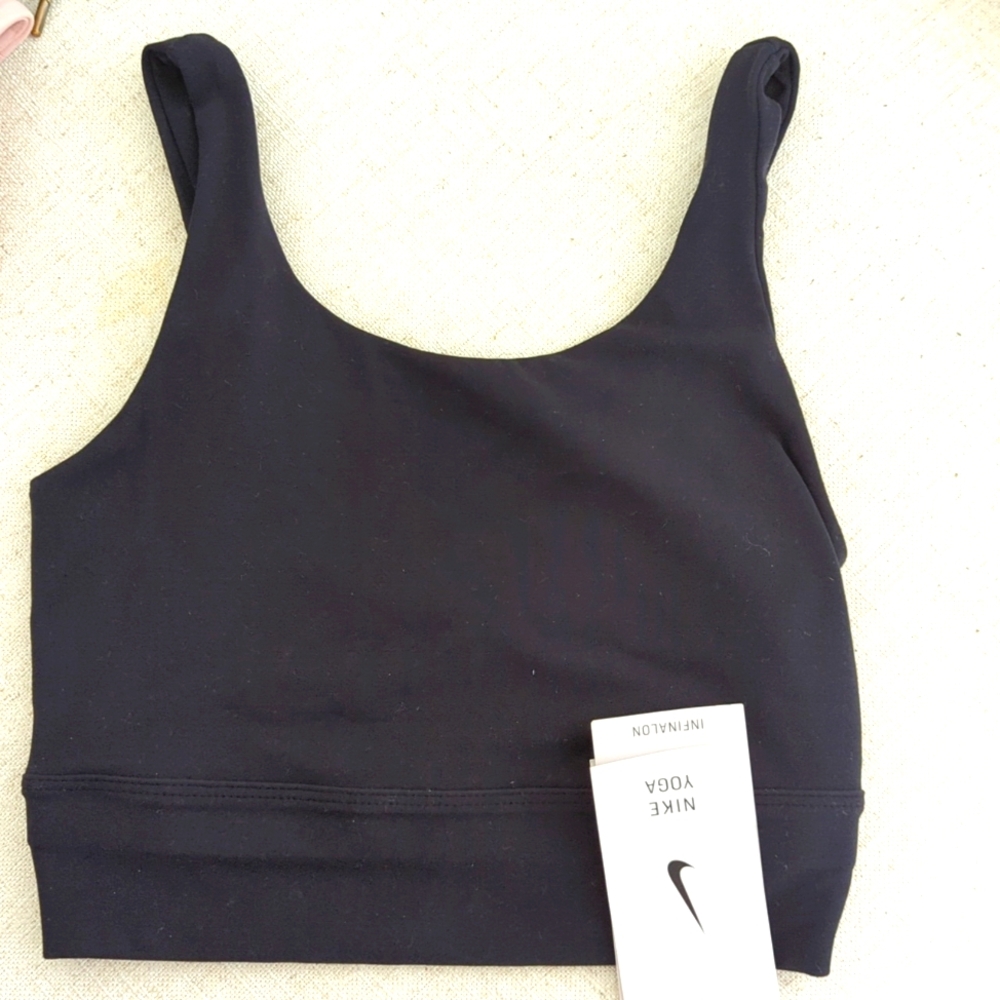 Nike Yoga top